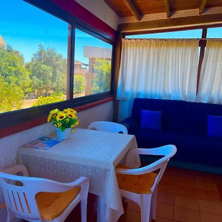 La Vela Apartment *